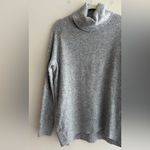 H&M  Basics Grey Turtleneck Sweater, Classic Cozy Knit, Size Small Photo 2