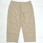 Mountain Hardwear Lightweight Capri Pants Photo 1