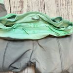 Lululemon Run Inspire Crop ll. Size 6. Photo 3