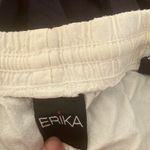 Erika FINAL MARKDOWN Ladies  shorts medium Photo 2