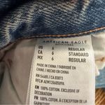 American Eagle  Relaxed Mom Jean Distressed High Rise Womens 6 Photo 5