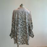 Calvin Klein Stylish Women's Blush, Beige Snake Print Top 2X Photo 2