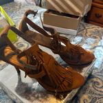Chic Fringe Heels in Warm Brown Size 10 Photo 0