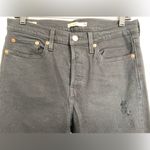 Levi's Levi premium Wedgie Black Jeans, button fly, straight, frayed hem, size 28 Photo 3