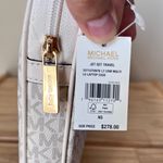 Michael Kors Laptop Case Photo 2