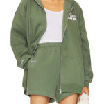 Mayfair Full Photo 0