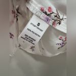 Active USA 🔴 Floral Button Up Tank Photo 3