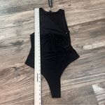 Pretty Little Thing  BLACK SLINKY ASYMMETRIC CUTOUT SLEEVELESS Bodysuit NWT #46 Photo 7