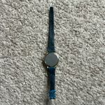 Piere‎ Nicol women’s vintage Blue genuine leather adj watch measurements shown Photo 4