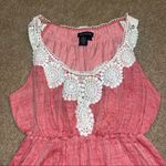 Max edition  red sleeveless elastic waist shirt and lace neckline, size Large Photo 1