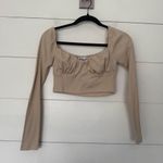 Princess Polly Women’s 6 Tan Ribbed Cropped Longsleeve Photo 0