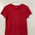Old Navy T-shirt Photo 0
