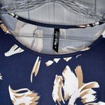 White Mark floral top NWOT Blue Photo 1