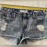 Bullhead Acid Wash Low Rise Denim Shorts Size 29 Photo 4