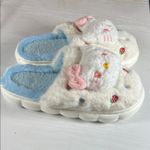 Cute Fuzzy Cat Slippers White Size 7.5 Photo 1
