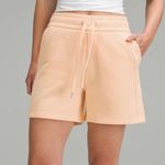 Lululemon Scuba High-Rise Short 5"
Peach Bellini Photo 6