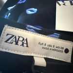 ZARA  Mini Skirt BLUE LIPS All-Over Print Back Zipper Closure NWT Size Small Photo 4