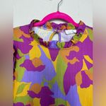 Fantastic Fawn Anthropologie  Allure Ruffle Neck Abstract  Floral Blouse M Photo 7