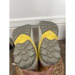 Merrell Winterbelle Waterproof Boot Size 8.5 Insulated Leather Silver Yellow EUC Photo 11