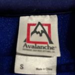 Avalanche  Blue Pull Over Photo 1