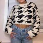 Storia Cropped Sweater Photo 0