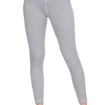 Gap Fit Grey & White Herringbone 7/8 Leggings Photo 0