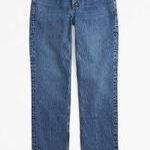 Abercrombie & Fitch - Curve Love Mid Rise 90s Straight Jean Photo 0