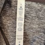 Lululemon  Women’s Active Jacket – Heathered Gray – Size 2 – EUC Photo 2