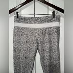 Lululemon Run Inspire Crop II Luxtreme Leggings Size 6 Photo 1