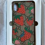 Gucci GG iPhone X/XS Strawberry Phone Case Photo 2