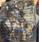 Taylor Swift  "The Eras Tour" World Tour Edition T-Shirt Size Medium New with Tag Photo 4