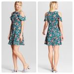 Xhilaration Green and pink paisley floral cold shoulders dress size small Photo 1