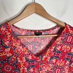 Torrid  Red Rayon Slub Tie-Front Top with oriental floral print size 2X Photo 4