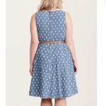 Torrid  Denim Chambray Leaf Print Sleeveless Skater Dress Sz.26W Photo 1
