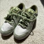 Nike  dunk low SE fleece pack sneakers in honeydew Photo 0