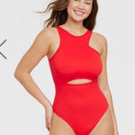 Colsie Red Sleeveless Cut Photo 0