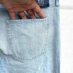 Gap NWT Womens Jeans Light Blue Universal Slim Boyfriend Distressed 16 33 Photo 7