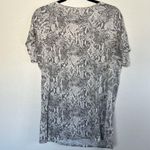 EUC Time and Tru Women's Short Photo 4