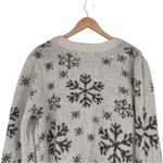 VERO MODA  Snowy Frost Long Sleeve O Neck Pullover Sweater size Large Holiday Photo 7