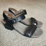 OTBT Sandals Block Heel La Luz Comfort Shoes Black Hammered Metal Women’s sz 9 Photo 12