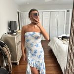 White with blue flower dress Photo 3