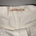 Levi's Women's White Jean Shorts W27 Photo 3