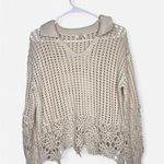Gimmicks by BKE Women's Cream Knit Sweater Photo 0