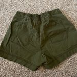 Old Navy Short Photo 3