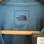 The North Face NWT! Women’s blue short sleeve t-shirt 100% cotton, Medium Photo 2