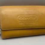 Coach VTG  Leatherware Wallet Cardholder Tan Zip Trifold Carabiner  Y2K Photo 0