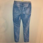 D. Jeans  Size 4 Straight Leg Button Fly Light Wash Jeans EUC Photo 2
