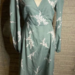 Boohoo Tall Sage Floral Print Wrap Long Sleeve V Neck Midi Dress Size 6 Photo 0
