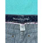 Maurice's Capri Jeans Embroidery Stretch Flat Front Denim Blue Women's Size 6 Photo 3