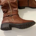 Shoe dazzle, brown scrunched boots with gold buckles and zippers size 10 Photo 2